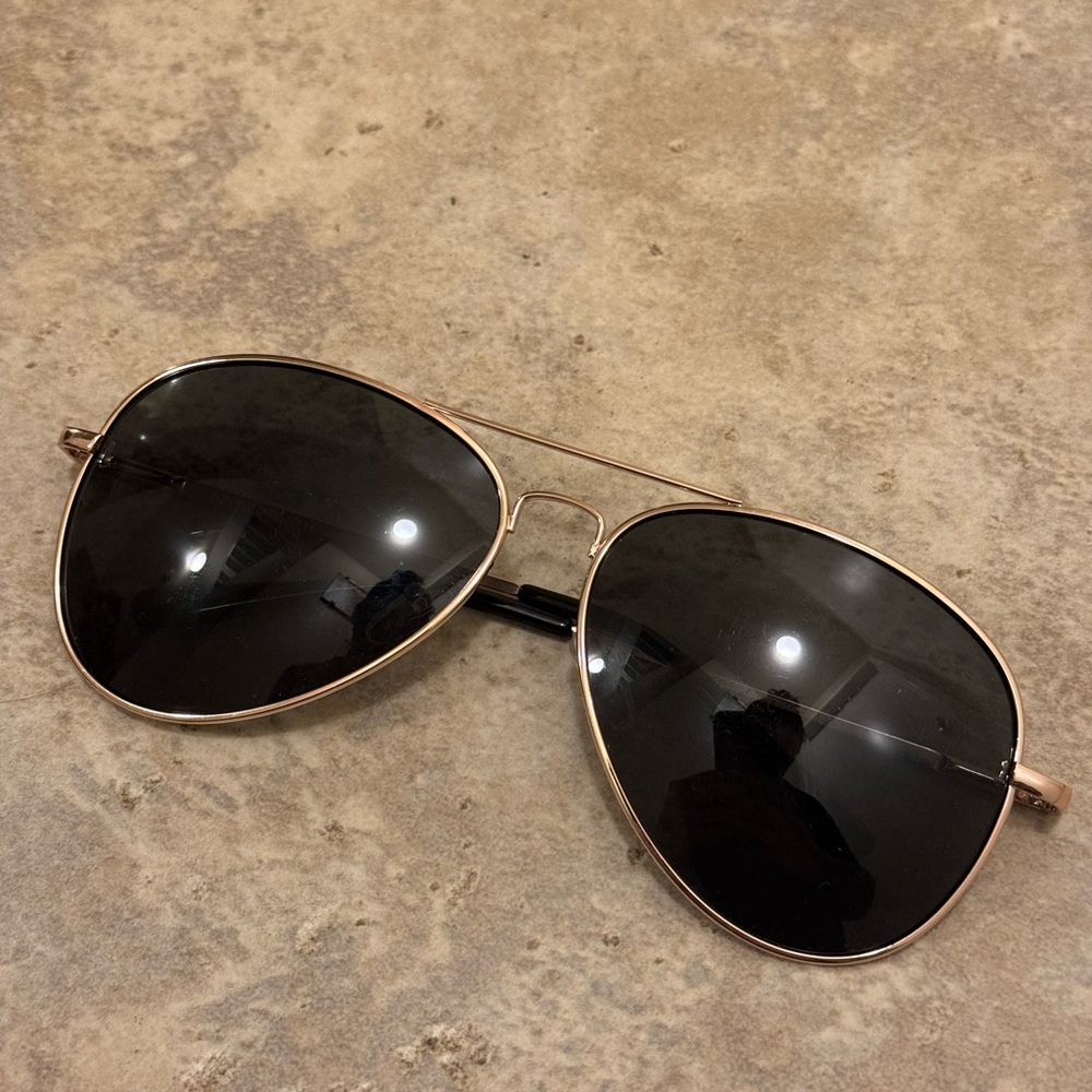 NYS City Classic Gold Tone Men’s Aviator Sunglasses - Mercer Street